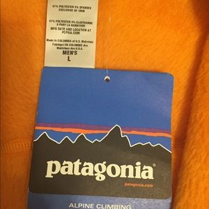 Men’s Patagonia Vest size Large.   $42 FIRM